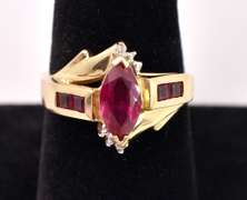 Beautiful Ruby and Diamond Ring in Yellow Gold