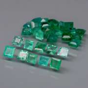 Collectors 3.10ct real Colombian Emerald set