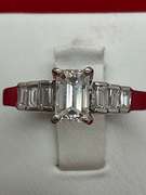 CERTIFIED LADIES PLATINUM AND DIAMOND RING