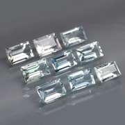 Gorgeous 3.14ct untreated platinum blue Aquamarine set