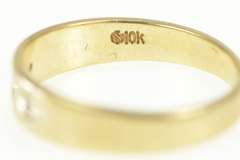 10K Yellow Gold 1950's Diamond Simple Classic Wedding Band Ring
