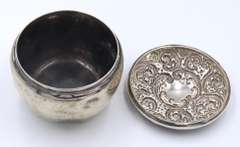 Vintage 925 Sterling Silver Flower Embossed Trinket Box