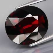 Midnight crimson 8.15ct Mozambique Garnet