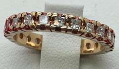 14K GOLD AND DIAMOND ETERNITY RING
