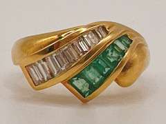 18kt Solid Yellow Gold, Emerald, and Diamond Ring