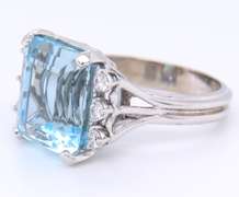 Delightful White Gold Aquamarine and Diamond Ring