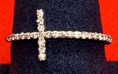 LADIES 14K WHITE GOLD CROSS RING