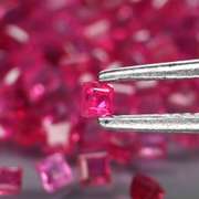 Outstanding 3.65ct 100 piece princess cut Ruby set