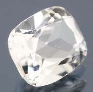 Stunning 6.22ct diamond white Topaz