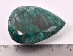 Magnificent Colossal 1077.85CTS Natural Emerald Gemstone