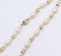 Group Lot of 6 Pearl Strands