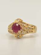 Gorgeous 18kt Solid Yellow Gold, Ruby, and Diamond Ring