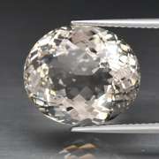 Captivating 14.68ct champagne Topaz