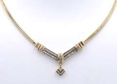 Shimmering Yellow Gold 1ctw Princess Cut and Round Brilliant Cut Diamond Omega Necklace