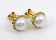 Proper Pearl & Diamond Stud Earrings in 14K YG