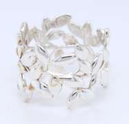 Tiffany & Co Paloma Picasso Olive Leaf Band Ring