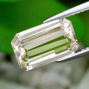 Simply gorgeous 2.23ct UNHEATED peach pink Morganite