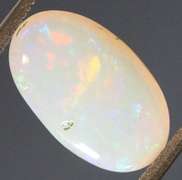 Captivating 1.70ct rainbow flashing Welo Opal