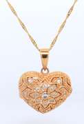 925 Sterling Silver Heart Shaped Locket Pendant on Chain