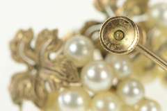 10K Yellow Gold 1960's Pearl Cluster Leaf Screw Back Earrings