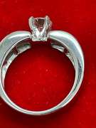 CERTIFIED 18K WHITE GOLD AND DIAMOND ENGAGEMENT RING