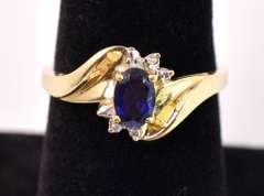 Darling Sapphire and Diamond Ring in Yellow Gold