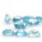Vibrant blue! 8.64ct 10pc Cambodian Zircon set