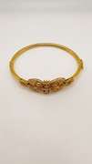 18kt Solid Yellow Gold & Diamond Necklace and Bracelet Set