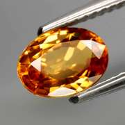 Simply amazing 1.61ct golden orange Sapphire