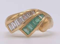 18kt Solid Yellow Gold, Emerald, and Diamond Ring