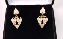 Elegant Grape and Leaf Earrings in 14K+10K Two Tone Gold