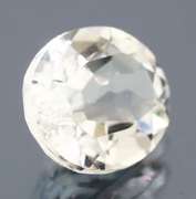 Great 5.56ct diamond white Topaz