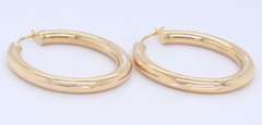 Beautiful Yellow Gold oval Tube Hoop Earrings