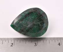 Magnificent Huge 171.95CTS Faceted Natural Emerald Gemstone