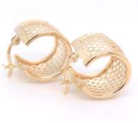 Beautiful Yellow Gold Basket Woven Huggies Earring