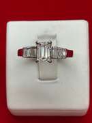 CERTIFIED LADIES PLATINUM AND DIAMOND RING