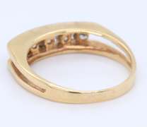 Dazzling Yellow Gold approximate 0.50ctw Diamond Band