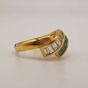 18kt Solid Yellow Gold, Emerald, and Diamond Ring