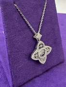 Beautiful Sterling silver Dancing Stone Pendant