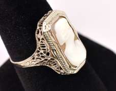 Lovely Vintage Cameo Ring in 14K White Gold