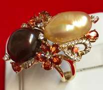 14K GOLD RING AND MATCHING EARRINGS