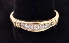 Spectacular Diamond Ring in 14K Yellow Gold