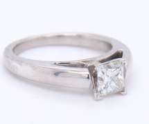 Brilliant White Gold Princess Cut Diamond Engagement Ring