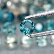 Heated only! 3.97ct round cut Australian Sapphire set