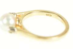 14K Yellow Gold 1950's Classic Pearl Diamond Accent Statement Ring