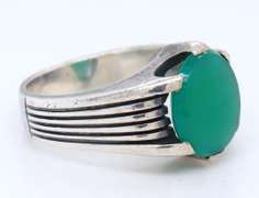 Vintage 925 Sterling Silver Green Jade Ring