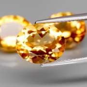 Awesome 10.11ct top golden eye clean Citrine set
