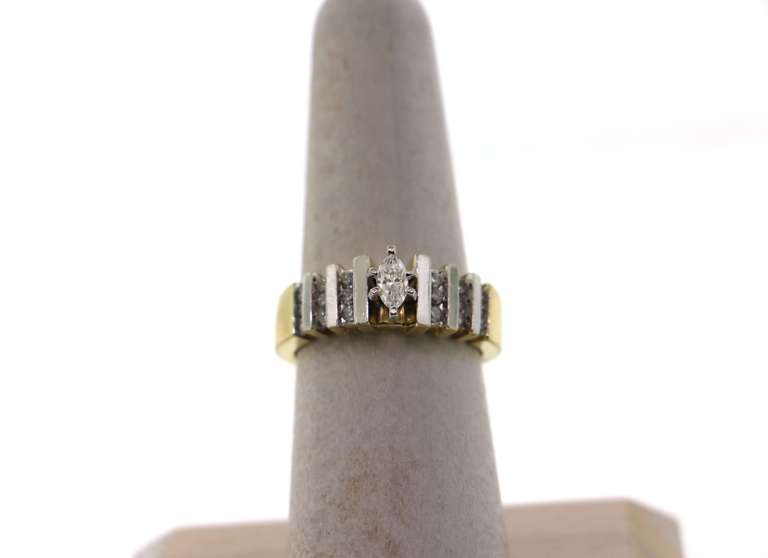 Elegant 14k Gold Diamond Side Stone Ring