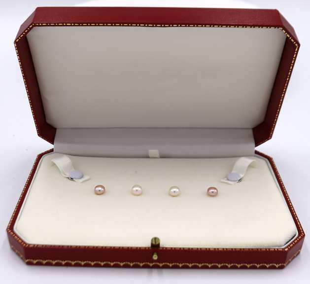 Lot of 2 Yellow Gold Pink and White Pearl Stud Earrings