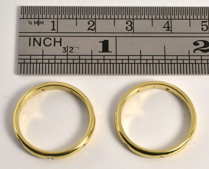 Stackable 18k Diamond Bands